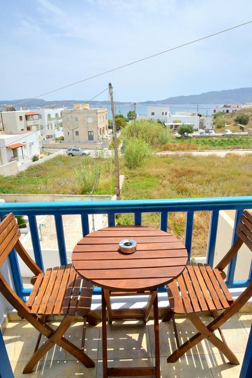 Finikas Studios Αδάμας Εξωτερικό φωτογραφία
