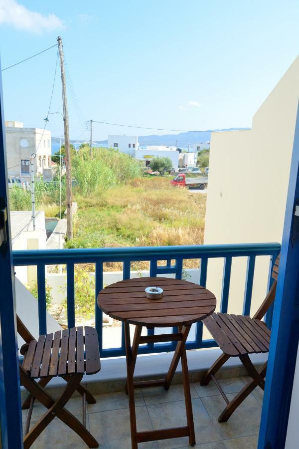 Finikas Studios Αδάμας Εξωτερικό φωτογραφία
